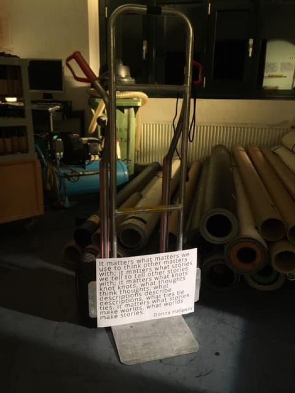 Installation "Im*possible Bodies #2" K&uuml;nstlerinnenhaus Mousonturm 2019